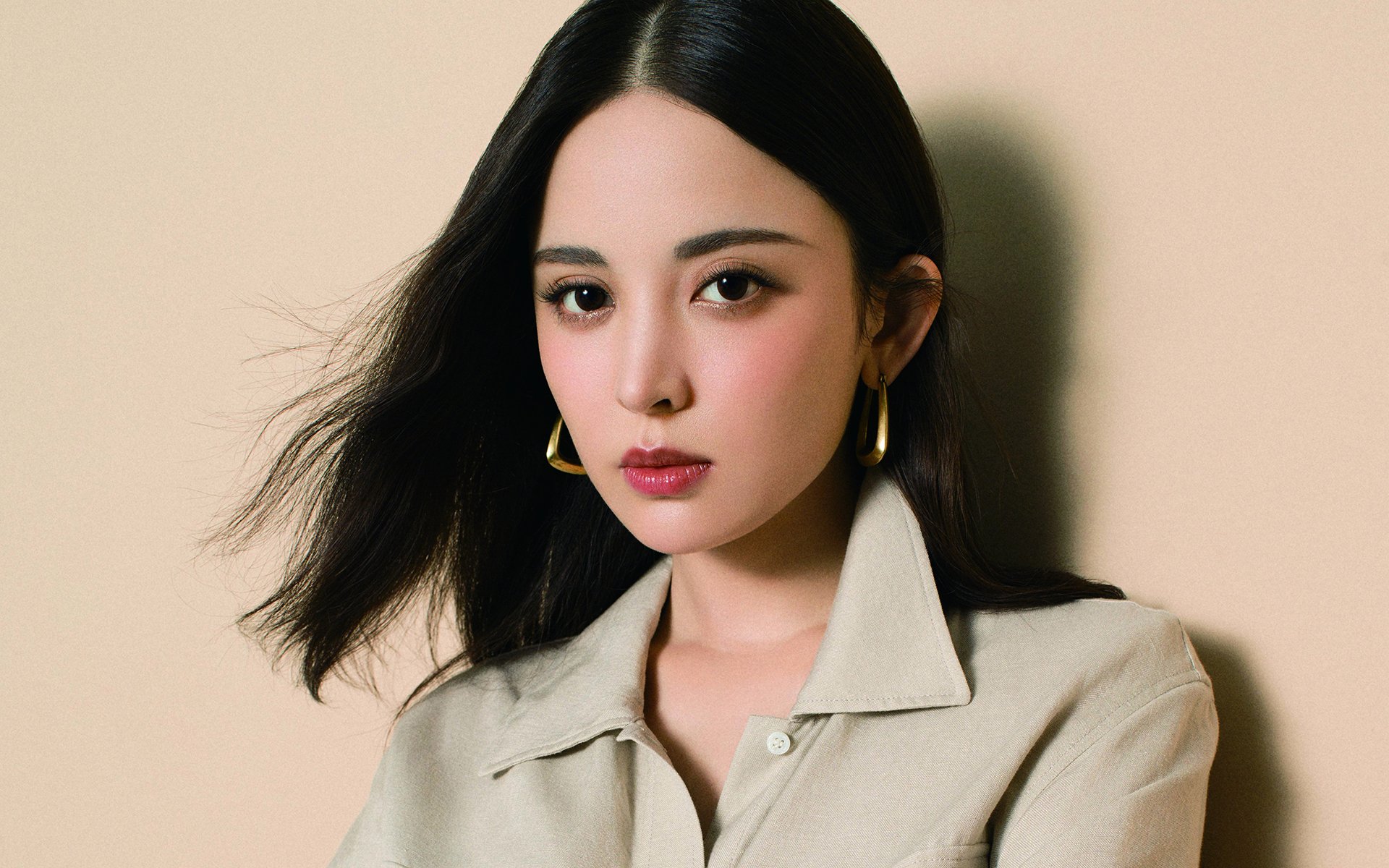 欧陆烽火与北美寒霜，领袖的基因如何于同一暗夜中轰鸣