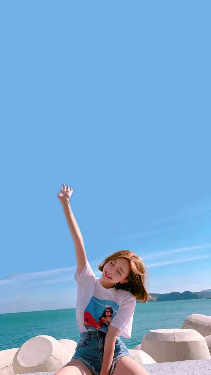 绿茵场上的双重奏，个人天才与团队革命的交响