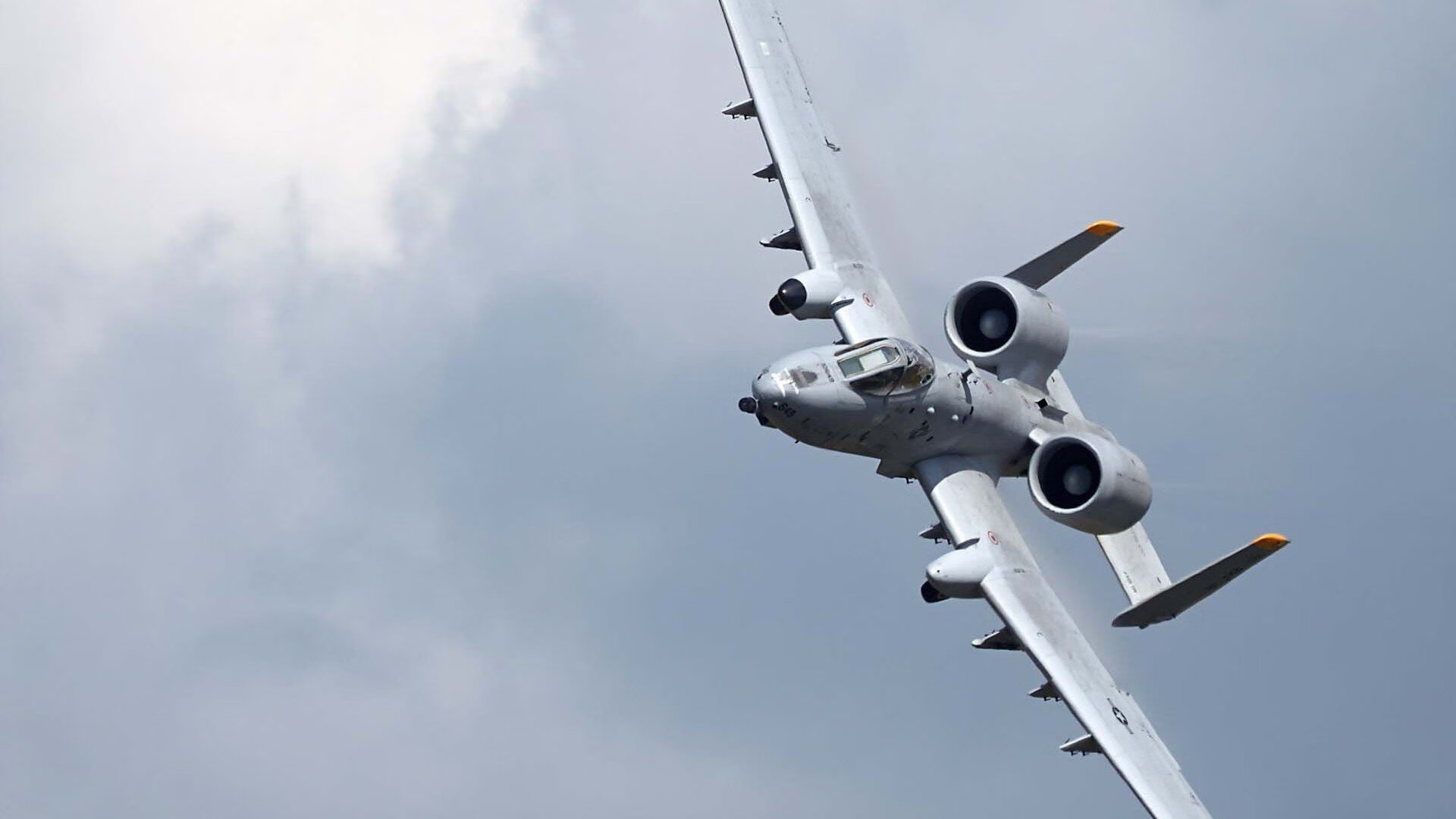 欧洲红魔的暮年沉思,当比利时遇上摩洛哥,卡马文加能否奏响新魔笛?